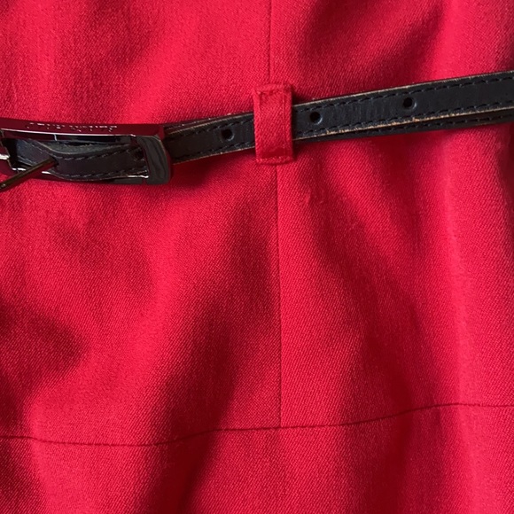 Black halo Jackie O Belted Dress in red - Picture 3 of 11